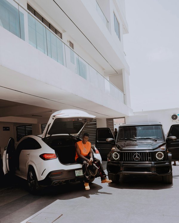 Transferts aéroport, gare et port : votre solution de transport en corse